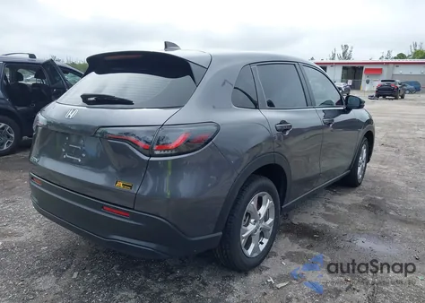 2024 Honda Hr-V Awd Lx z USA, uszkodzony, nr VIN 3CZRZ2H37RM739510